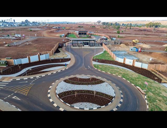 4 BEDROOM HOUSE FOR SALE IN FOUNTAINBROOK ESTATE